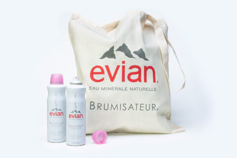 Evian Brumisateurs mit Sack